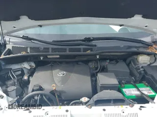 2017 Toyota Sienna L with VIN 5TDZZ3DC7HS776329, listed as a IAAI auction lot 41743217 with 141,181 mi miles and . Bid and sale history available at DreamBid. Image 10.