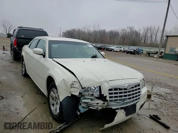 2007 Chrysler 300 Signature with VIN 2C3KA53G37H746643, listed as a Copart auction lot 86517794 with 203,832 mi miles and Salvage Title. Bid and sale history available at carsss.com. Image 10.