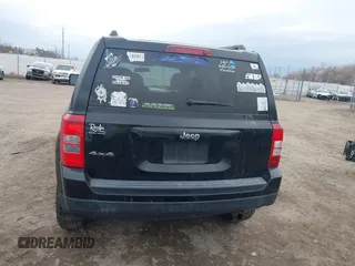 2013 Jeep Patriot Sport with VIN 1C4NJRBB5DD138928, listed as a IAAI auction lot 41642193 with 220,125 mi miles and . Bid and sale history available at carsss.com. Image 16.