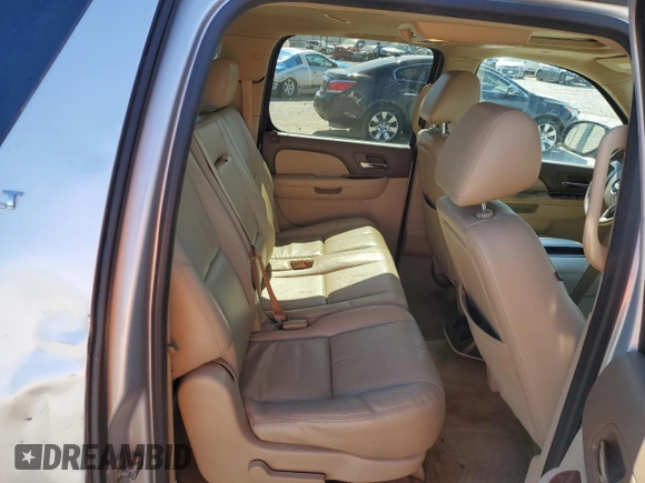 2012 Chevrolet Suburban LT с VIN 1GNSCJE03CR193184, выставлен на аукционе Copart как лот 49273465 с пробегом 152 876 миль миль и Списание • Salvage title. История ставок и продаж доступна на DreamBid. Изображение 11.