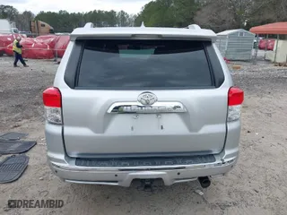 2011 Toyota 4Runner SR5 with VIN JTEZU5JR9B5021016, listed as a IAAI auction lot 41844799 with 155,361 mi miles. Bid and sale history available at carsss.com. Image 17.