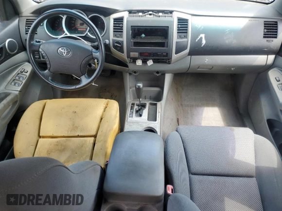2008 Toyota Tacoma z VIN 5TELU42N08Z531969, wystawiony jako Copart lot #60855305 z przebiegiem 219 926 mil mil oraz Czysty tytuł • Clean title. Historia ofert i sprzedaży dostępna na DreamBid. Obrazek 8.