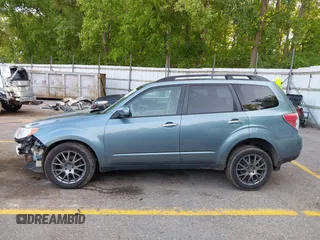 2010 Subaru Forester X Premium с VIN JF2SH6CC3AG759729, выставлен на аукционе IAAI как лот 42384835 с пробегом 226 954 миль миль и . История ставок и продаж доступна на DreamBid. Изображение 15.