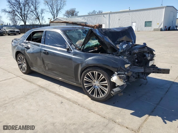 2013 Chrysler 300 with VIN 2C3CCAAG0DH657201, listed as a Copart auction lot 46904745 with 0 mi miles and Salvage Title. Bid and sale history available at carsss.com. Image 4.