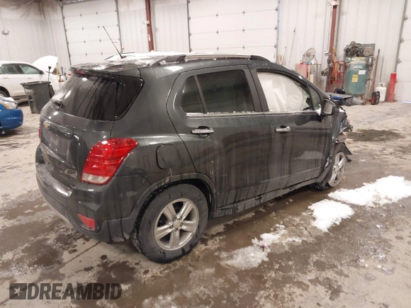 2019 Chevrolet Trax LT z VIN 3GNCJLSB9KL345048, wystawiony jako IAAI lot #41599824 z przebiegiem Nie podano mil oraz . Historia ofert i sprzedaży dostępna na DreamBid. Obrazek 4.