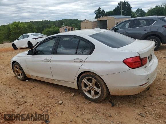 2012 BMW 3 Series 328i z VIN WBA3A5G54CNP18180, wystawiony jako Copart lot #57582075 z przebiegiem 133 036 mil mil oraz Szkoda całkowita • Salvage title. Historia ofert i sprzedaży dostępna na DreamBid. Obrazek 2.