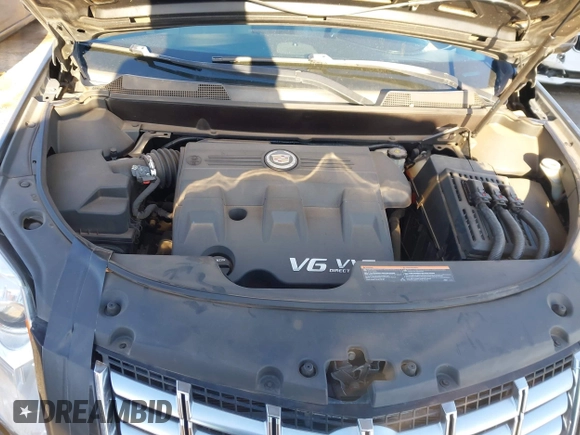 2013 Cadillac SRX Luxury Collection with VIN 3GYFNCE38DS625027, listed as a IAAI auction lot 41837751 with 114,209 mi miles. Bid and sale history available at carsss.com. Image 10.
