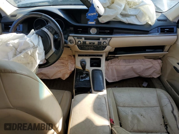 2013 Lexus ES 4dr Sdn with VIN JTHBK1GG0D2031883, listed as a Copart auction lot 52130815 with 203,769 mi miles and Salvage Title. Bid and sale history available at carsss.com. Image 8.