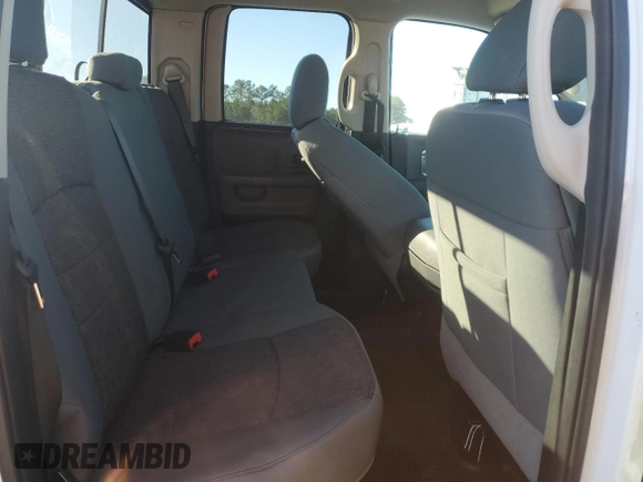 2018 Ram 1500 SLT z VIN 1C6RR6GT0JS239755, wystawiony jako Copart lot #86264494 z przebiegiem 59 692 mil mil oraz Szkody całkowita. Historia ofert i sprzedaży dostępna na DreamBid. Obrazek 10.