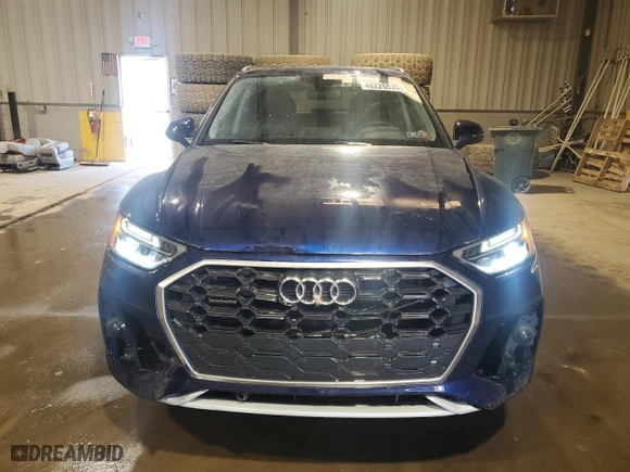 2022 Audi Q5 S line Premium with VIN WA1GAAFY1N2061085, listed as a Copart auction lot 48225535 with 44,663 mi miles and Salvage Title. Bid and sale history available at carsss.com. Image 5.