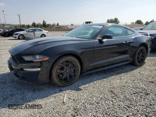 2018 Ford Mustang EcoBoost z VIN 1FA6P8TH6J5105058, wystawiony jako Copart lot #55974725 z przebiegiem 143 977 mil mil oraz Czysty tytuł • Clean title. Historia ofert i sprzedaży dostępna na DreamBid. Obrazek 1.