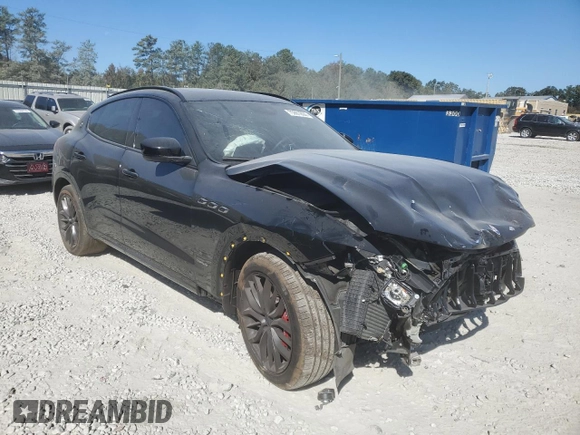 2018 Maserati Levante S GranSport z VIN ZN661YUS6JX297381, wystawiony jako Copart lot #75981804 z przebiegiem Nie podano mil oraz Szkoda całkowita • Salvage title. Historia ofert i sprzedaży dostępna na DreamBid. Obrazek 4.