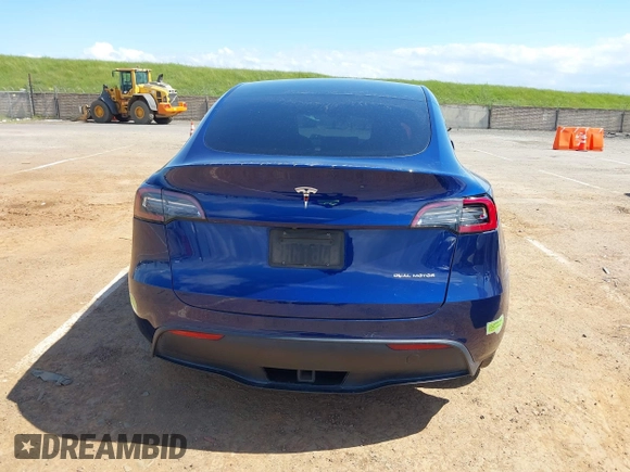 2020 Tesla Model Y Long Range with VIN 5YJYGDEF4LF000494, listed as a IAAI auction lot 41894856 with 118,638 mi miles and . Bid and sale history available at DreamBid. Image 15.