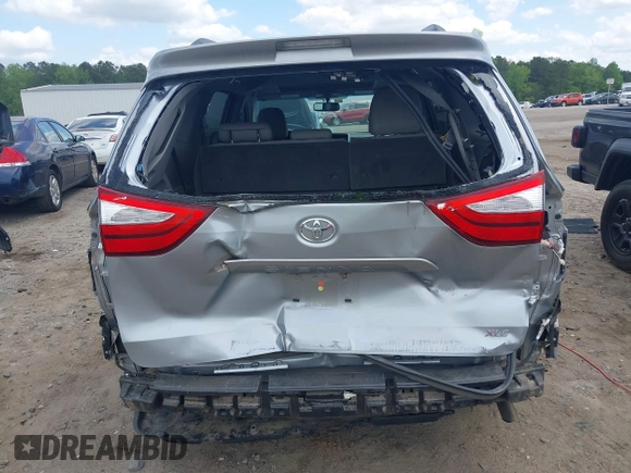 2015 Toyota Sienna XLE with VIN 5TDYK3DC9FS532310, listed as a IAAI auction lot 41990553 with 75,133 mi miles and . Bid and sale history available at DreamBid. Image 17.