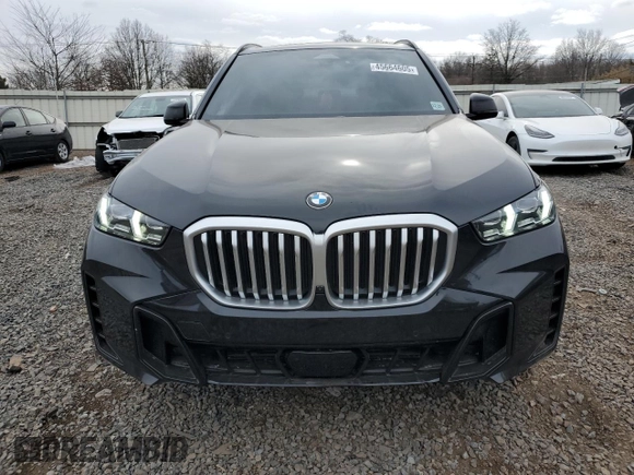 2025 BMW X5 xDrive40i with VIN 5UX23EU05S9Y99989, listed as a Copart auction lot 45664605 with 1,287 mi miles and Salvage Title. Bid and sale history available at carsss.com. Image 5.