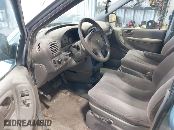 2003 Dodge Caravan Sport with VIN 2D4GP44R63R337716, listed as a IAAI auction lot 42767821 with 200,881 mi miles and . Bid and sale history available at DreamBid. Image 5.