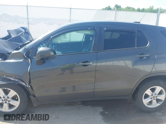 2020 Chevrolet Trax LS with VIN 3GNCJKSB4LL273803, listed as a IAAI auction lot 42243637 with 98,781 mi miles and . Bid and sale history available at DreamBid. Image 15.