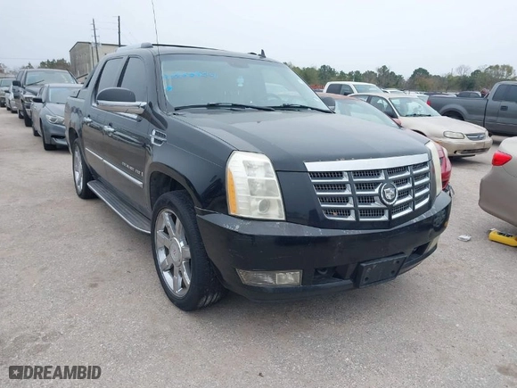 2007 Cadillac Escalade EXT with VIN 3GYFK62847G178987, listed as a IAAI auction lot 41268924 with 264002 miles. Bid and sale history available at carsss.com. Image 1.