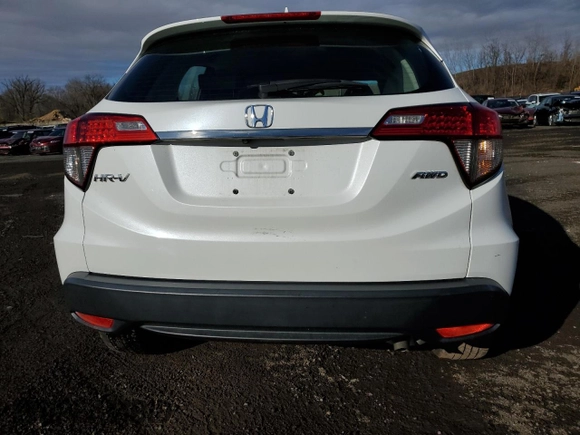 2021 Honda HR-V LX with VIN 3CZRU6H30MM719663, listed as a Copart auction lot 49524795 with 34,706 mi miles and Salvage Title. Bid and sale history available at DreamBid. Image 6.