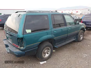 1998 Mercury Mountaineer с VIN 4M2ZU52P6WUJ37166, выставлен на аукционе IAAI как лот 40711982 с пробегом 305 955 миль миль и . История ставок и продаж доступна на DreamBid. Изображение 4.