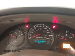 2004 Chevrolet Impala with VIN 2G1WF52E949105154, listed as a IAAI auction lot 42139491 with 176,924 mi miles. Bid and sale history available at carsss.com. Image 7.