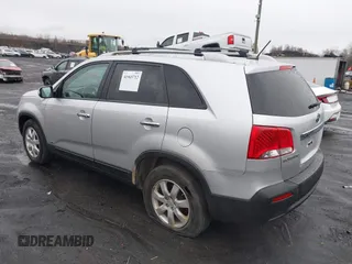 2011 Kia Sorento LX with VIN 5XYKTDA21BG167438, listed as a IAAI auction lot 41965712 with 201,055 mi miles. Bid and sale history available at carsss.com. Image 3.
