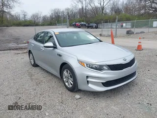 2018 Kia Optima LX with VIN 5XXGT4L38JG179861, listed as a IAAI auction lot 42000255 with 87,530 mi miles. Bid and sale history available at carsss.com. Image 1.