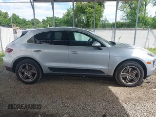2015 Porsche Macan S z VIN WP1AB2A51FLB59359, wystawiony jako IAAI lot #42188232 z przebiegiem 161 082 mil mil oraz . Historia ofert i sprzedaży dostępna na DreamBid. Obrazek 13.