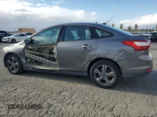 2012 Ford Focus SE with VIN 1FAHP3F29CL400642, listed as a Copart auction lot 49475905 with 128,289 mi miles and Salvage Title. Bid and sale history available at carsss.com. Image 2.