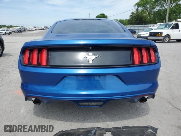 2017 Ford Mustang V6 z VIN 1FA6P8AM8H5286755, wystawiony jako Copart lot #53948355 z przebiegiem 89 888 mil mil oraz Szkoda całkowita • Salvage title. Historia ofert i sprzedaży dostępna na DreamBid. Obrazek 6.