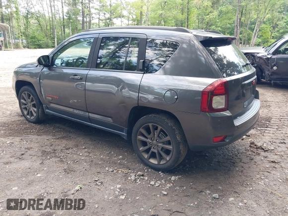 2016 Jeep Compass Sport with VIN 1C4NJCBB9GD785253, listed as a IAAI auction lot 42467835 with 132,832 mi miles and . Bid and sale history available at DreamBid. Image 3.