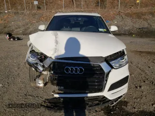 2018 Audi Q3 Premium with VIN WA1ECCFS8JR020768, listed as a Copart auction lot 45134973 with 42,221 mi miles. Bid and sale history available at carsss.com. Image 5.