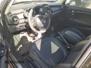 2020 MINI Hardtop Cooper with VIN WMWXR3C0XL2M31386, listed as a Copart auction lot 51746645 with 41,354 mi miles and Salvage title. Bid and sale history available at DreamBid. Image 8.