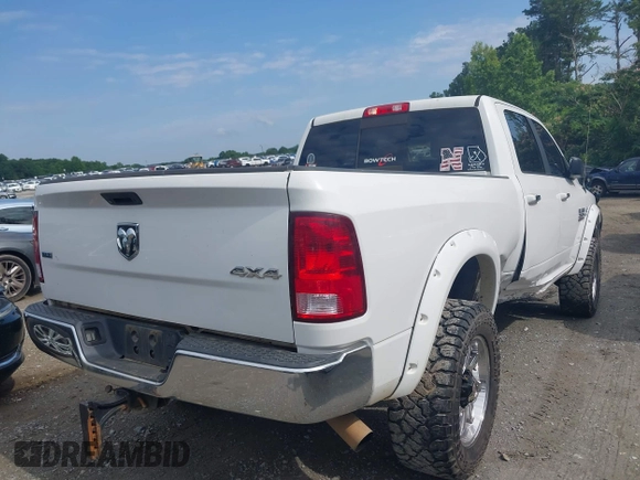 2018 Ram 2500 Big Horn with VIN 3C6UR5DL4JG277571, listed as a IAAI auction lot 42481509 with 154,742 mi miles and . Bid and sale history available at DreamBid. Image 4.