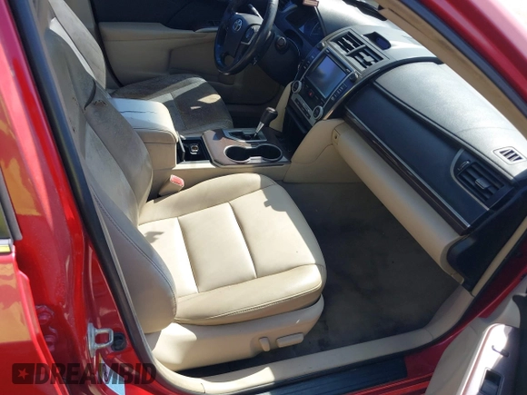 2014 Toyota Camry SE with VIN 4T1BK1FK8EU547143, listed as a IAAI auction lot 41876192 with 209,535 mi miles. Bid and sale history available at carsss.com. Image 5.