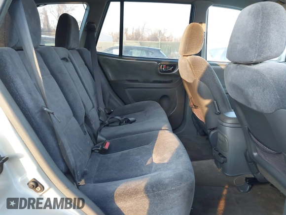 2003 Hyundai Santa Fe GLS with VIN KM8SC73D73U518784, listed as a IAAI auction lot 41348907 with 127,980 mi miles. Bid and sale history available at carsss.com. Image 8.