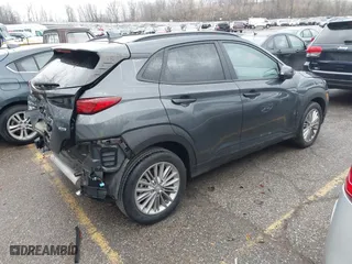 2021 Hyundai Kona SEL Plus with VIN KM8K6CAAXMU686185, listed as a IAAI auction lot 40894040 with 14,071 mi miles. Bid and sale history available at carsss.com. Image 4.