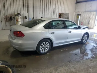 2015 Volkswagen Passat Limited Edition Edition z VIN 1VWAT7A39FC044466, wystawiony jako Copart lot #54442945 z przebiegiem 107 925 mil mil oraz Szkoda całkowita • Salvage title. Historia ofert i sprzedaży dostępna na DreamBid. Obrazek 3.