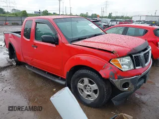 2005 Nissan Frontier LE with VIN 1N6AD06W55C433921, listed as a IAAI auction lot 42263626 with 107,404 mi miles and . Bid and sale history available at DreamBid. Image 1.