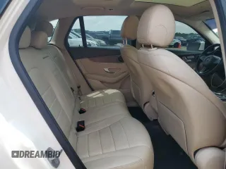 2019 Mercedes-Benz GLC 300 z VIN WDC0G4JB3KV169139, wystawiony jako Copart lot #55762975 z przebiegiem 106 870 mil mil oraz Szkoda całkowita • Salvage title. Historia ofert i sprzedaży dostępna na DreamBid. Obrazek 11.