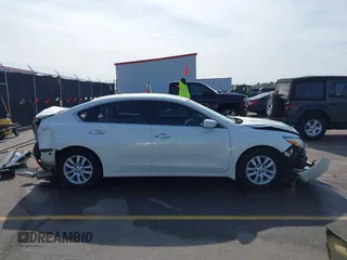 2016 Nissan Altima 2.5 S with VIN 1N4AL3AP8GN351217, listed as a IAAI auction lot 41933443 with 100,523 mi miles. Bid and sale history available at carsss.com. Image 13.