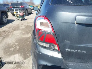 2018 Chevrolet Trax LT with VIN KL7CJPSB9JB644343, listed as a IAAI auction lot 41835550 with 168,296 mi miles. Bid and sale history available at carsss.com. Image 18.