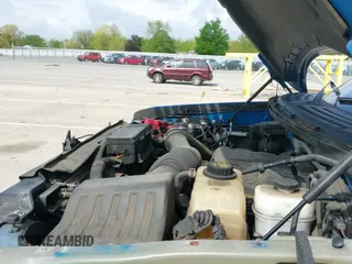 2011 Ford F-150 XL с VIN 1FTFX1ET0BFC04098, выставлен на аукционе IAAI как лот 42161920 с пробегом 141 361 миль миль и . История ставок и продаж доступна на DreamBid. Изображение 19.