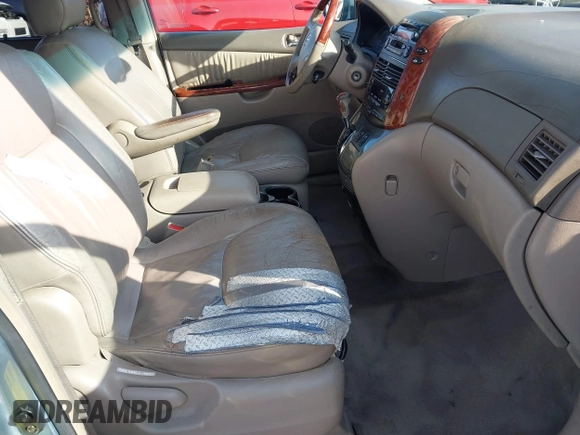 2004 Toyota Sienna XLE with VIN 5TDZA22C44S199922, listed as a IAAI auction lot 41605113 with 228,824 mi miles and . Bid and sale history available at DreamBid. Image 5.