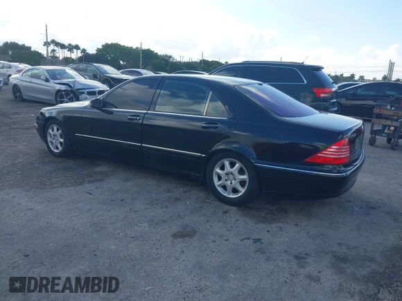 2001 Mercedes-Benz S 320/430/500 with VIN WDBNG70J71A157599, listed as a IAAI auction lot 41618783 with Not Provided miles and . Bid and sale history available at DreamBid. Image 3.