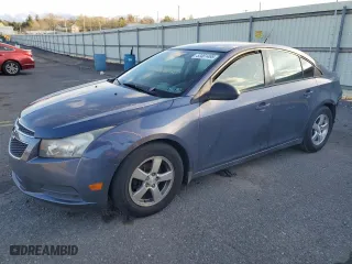 2013 Chevrolet Cruze LS with VIN 1G1PA5SGXD7249012, listed as a Copart auction lot 53461495 with 182,815 mi miles and Salvage Title. Bid and sale history available at carsss.com. Image 1.