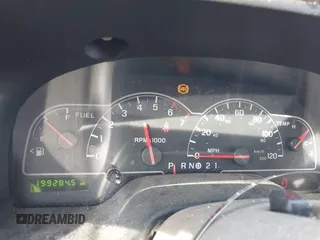 1999 Ford Windstar SE z VIN 2FMZA5249XBB38156, wystawiony jako IAAI lot #42044714 z przebiegiem 199 285 mil mil oraz . Historia ofert i sprzedaży dostępna na DreamBid. Obrazek 7.