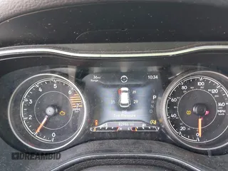 2019 Jeep Cherokee Limited with VIN 1C4PJLDB1KD455802, listed as a IAAI auction lot 40872153 with 82,986 mi miles and . Bid and sale history available at DreamBid. Image 7.