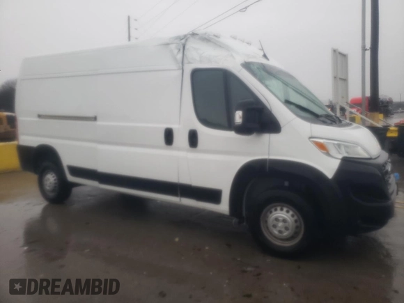 2024 Ram ProMaster Cargo Tradesman with VIN 3C6LRVDG6RE114782, listed as a Copart auction lot 43402665 with 9,610 mi miles and Salvage Title. Bid and sale history available at DreamBid. Image 4.