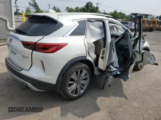 2021 Infiniti QX50 Essential z VIN 3PCAJ5CB2MF119218, wystawiony jako Copart lot #60081225 z przebiegiem 34 481 mil mil oraz Szkoda całkowita • Salvage title. Historia ofert i sprzedaży dostępna na DreamBid. Obrazek 3.